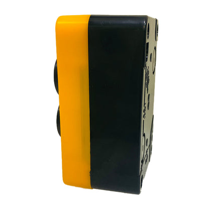BOTONERA SKYLINK DE USO RUDO PARA BARRERA VEHICULAR / 2 PULSADORES